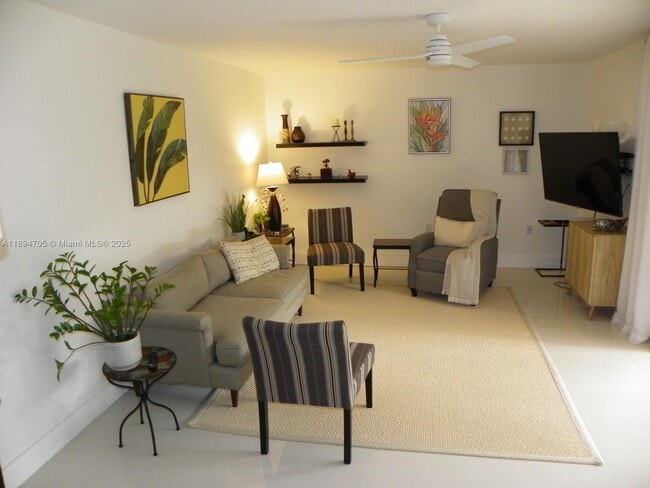 Building Photo - 4067 Wimbledon Dr