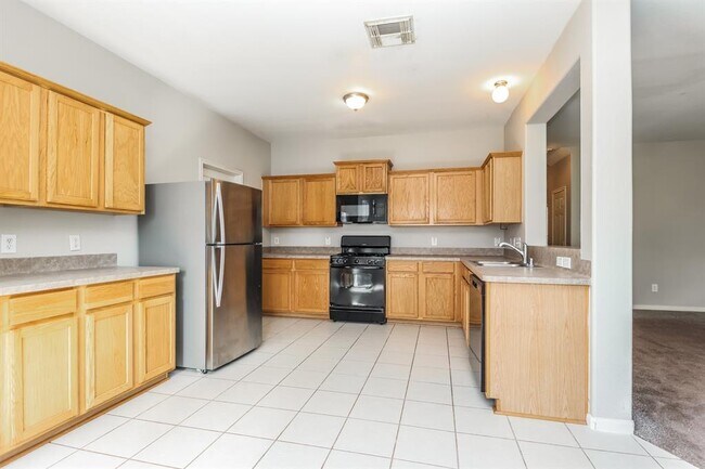 Building Photo - 21502 Falvel Misty Dr