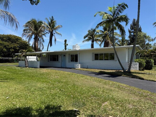 Building Photo - 15395 SW 272nd St