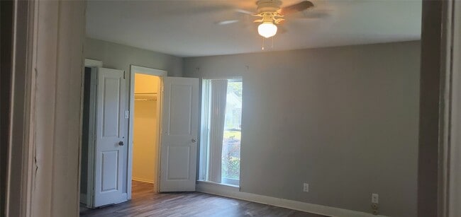 Building Photo - 15414 W Hampton Cir