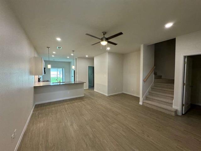 Building Photo - 419 W Dulin St