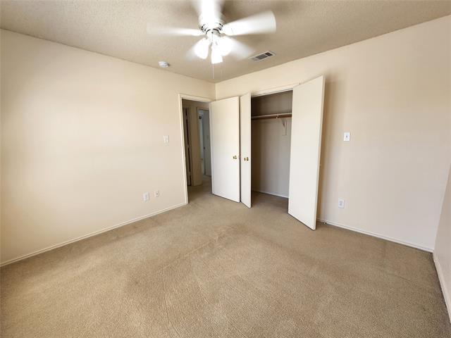 Building Photo - 2901 Custer Dr