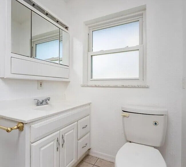 Building Photo - 29171 Orva Dr