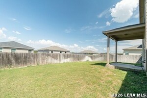 Building Photo - 660 Community Dr