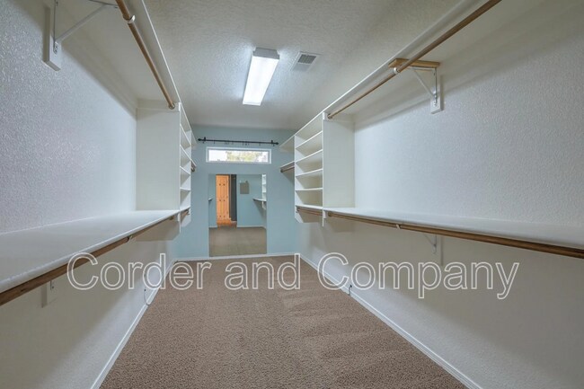 Building Photo - 6909 Mete Sol Dr NW