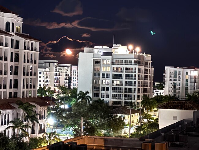 Building Photo - 99 SE Mizner Blvd
