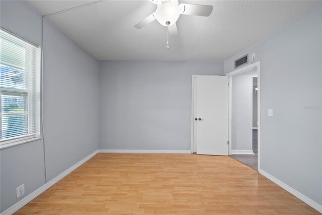 Building Photo - 4747 Azalea Dr