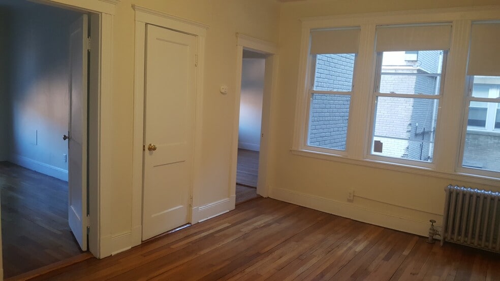 Building Photo - 1630 Commonwealth Ave