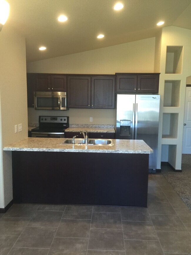 Building Photo - 4126 Normandy St