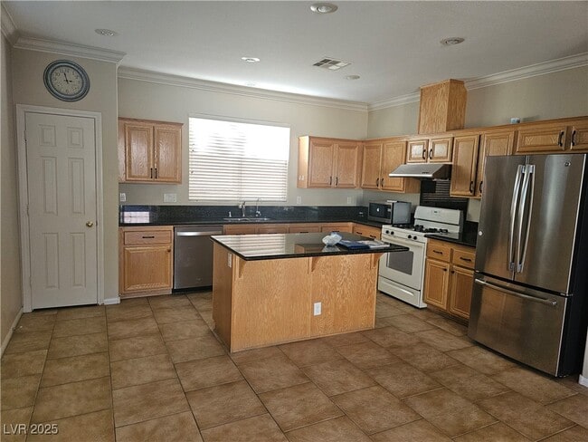 Building Photo - 11081 Village Ridge Ln