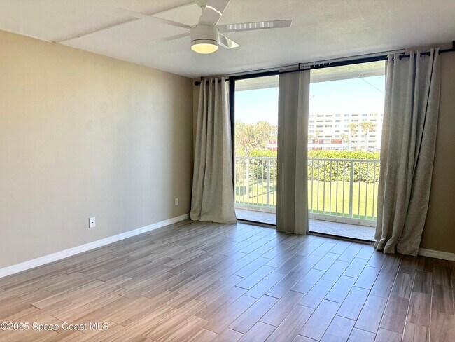 Building Photo - 850 N Atlantic Ave