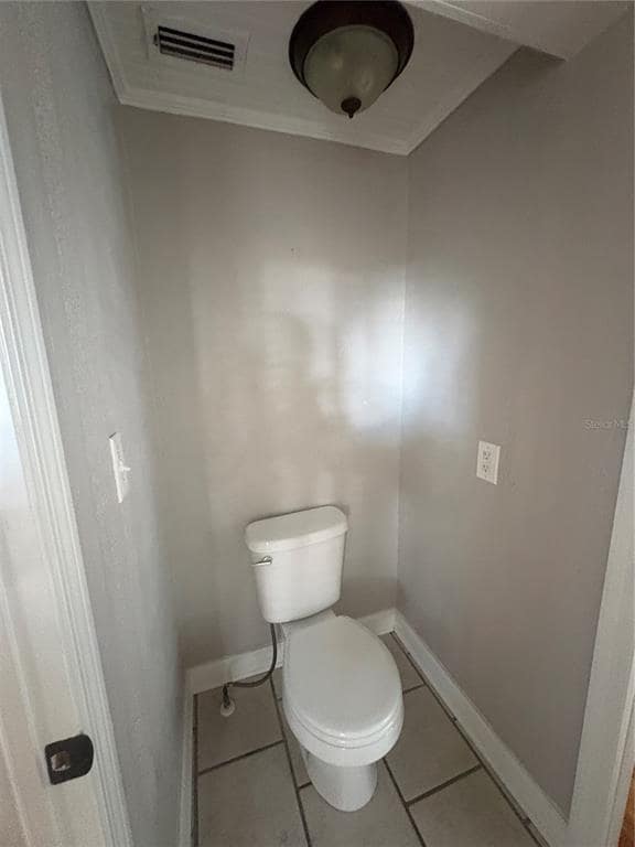 Building Photo - 745 Vistabula St