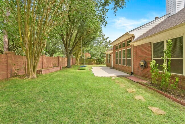 Building Photo - 23030 N Warmstone Way