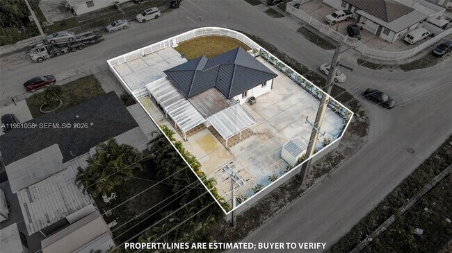 Building Photo - 8300 NW 35th Pl