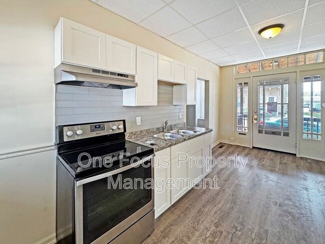 Primary Photo - 110 N Broad St