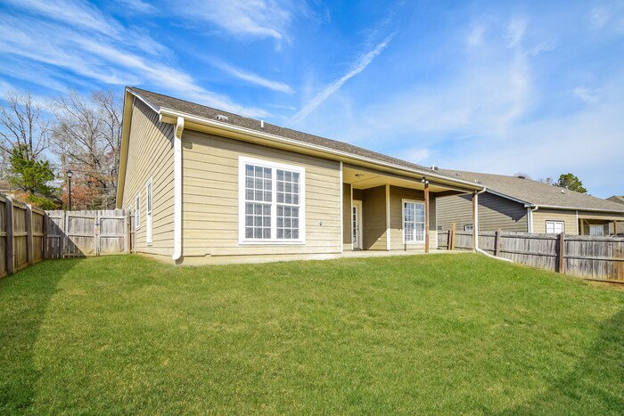 Building Photo - 195 Bonneville Dr