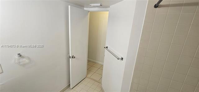 Building Photo - 9001 Wiles Rd