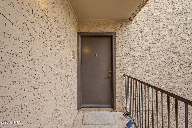 Building Photo - 5995 N 78th St
