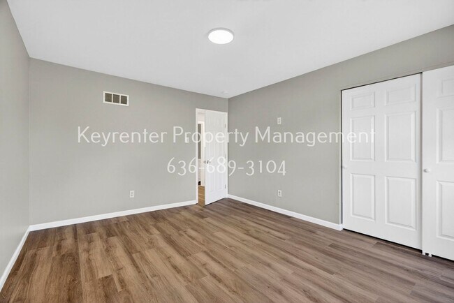 Building Photo - 3313 Droste Rd
