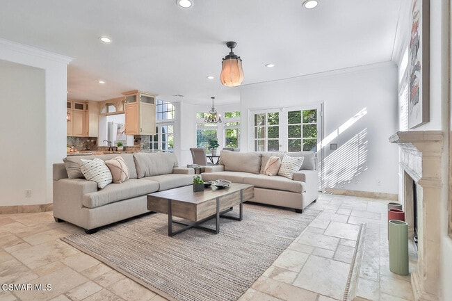 Building Photo - 2612 Yellowwood Dr