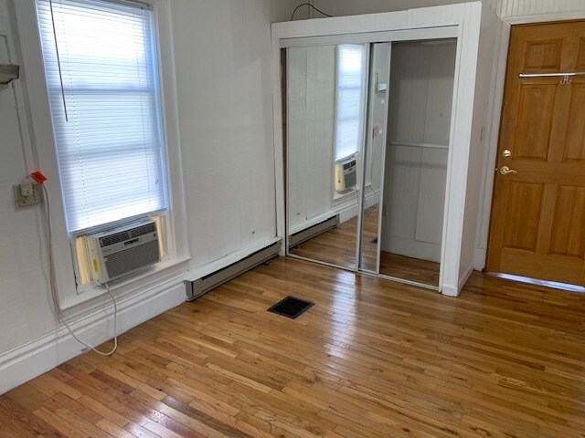 Building Photo - 112 N Lancaster St