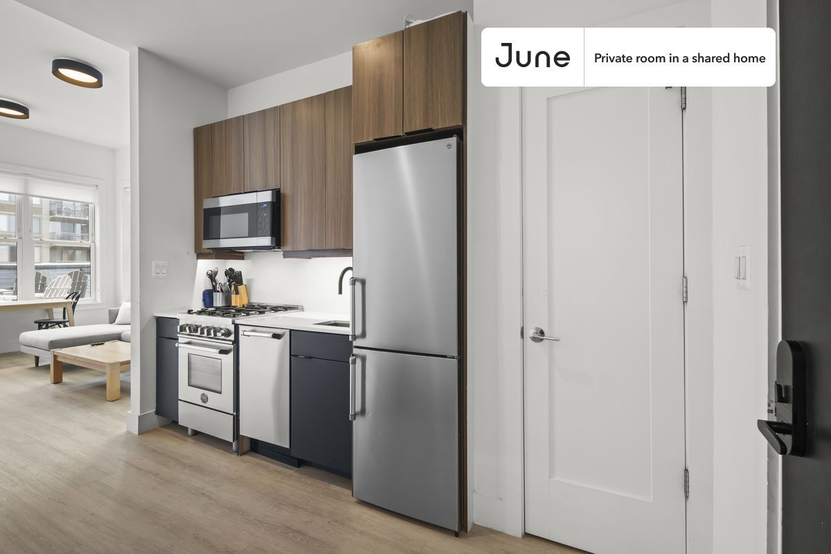 Building Photo - Room in Shared 3 bed/2 bath home in Dupont Circle
