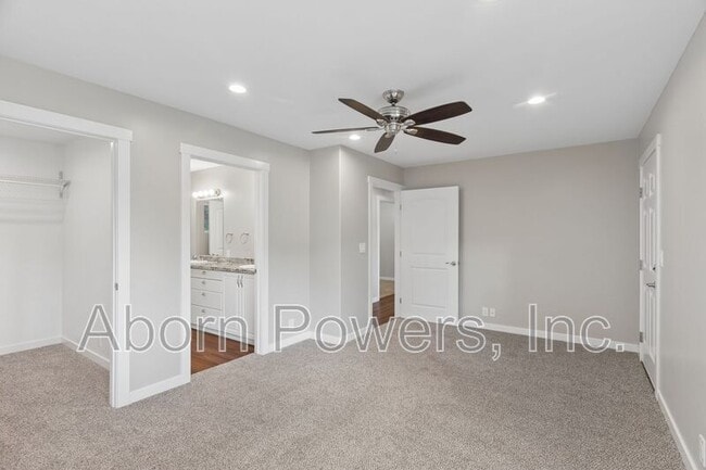 Building Photo - 2760 Coloma St