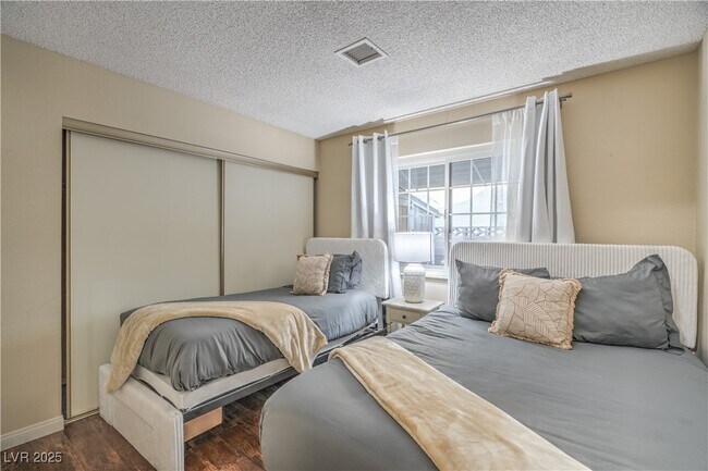Building Photo - 3445 E Toquima Cir