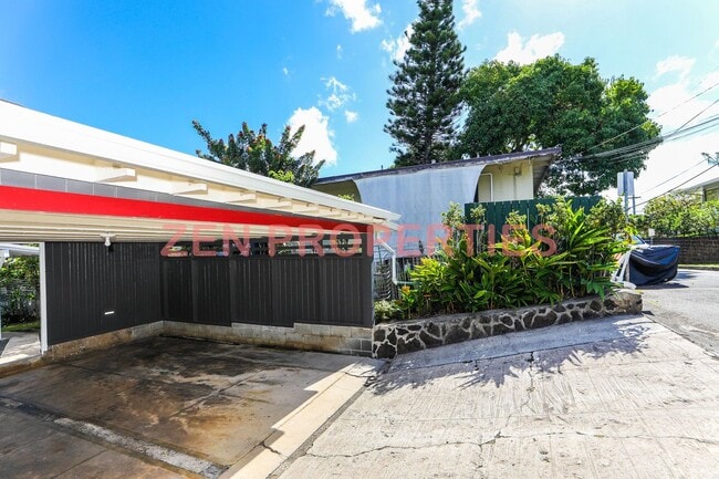 Building Photo - 3 bedroom, 2.5 bath home for rent in Lower...