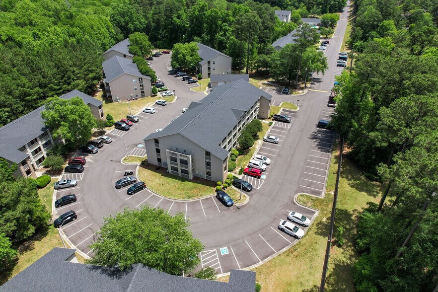 Building Photo - 254 Kings Creek Dr