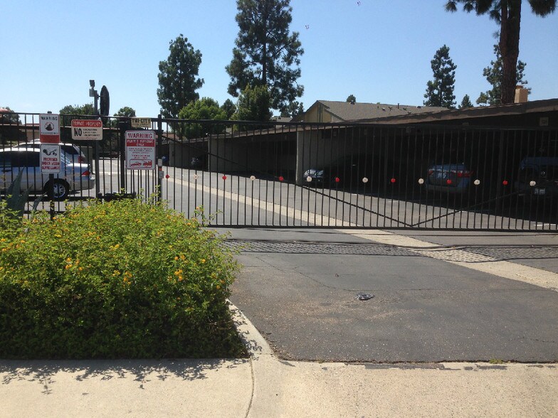 Gated car ports - 615 Fredricks Ave