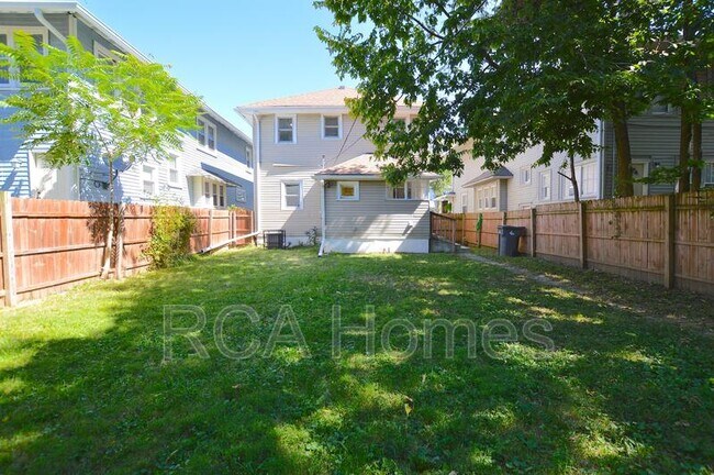 Primary Photo - 3016 N New Jersey St