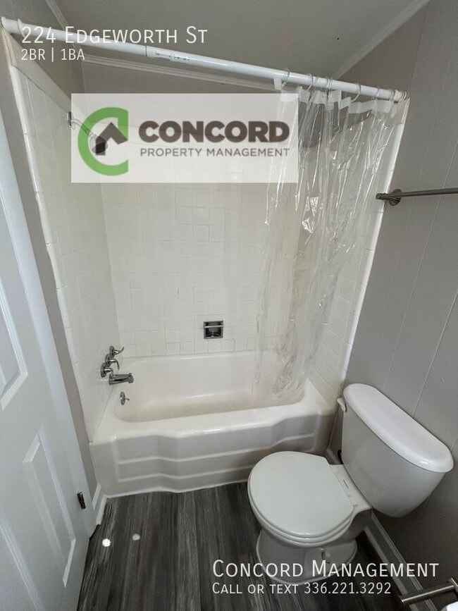 Building Photo - 224 Edgeworth St