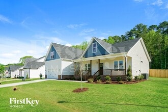 Building Photo - 208 Silverleaf Dr