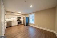 Building Photo - 29 E Gay St