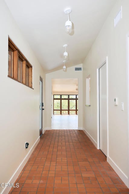 Building Photo - 2135 Navarro Ave