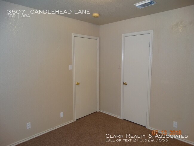 Building Photo - 3607 Candlehead Lane