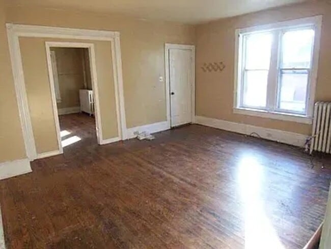 Building Photo - 719-721 Elmira St