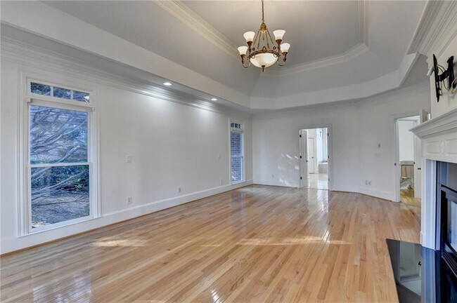 Building Photo - 7970 St Marlo Fairway Dr