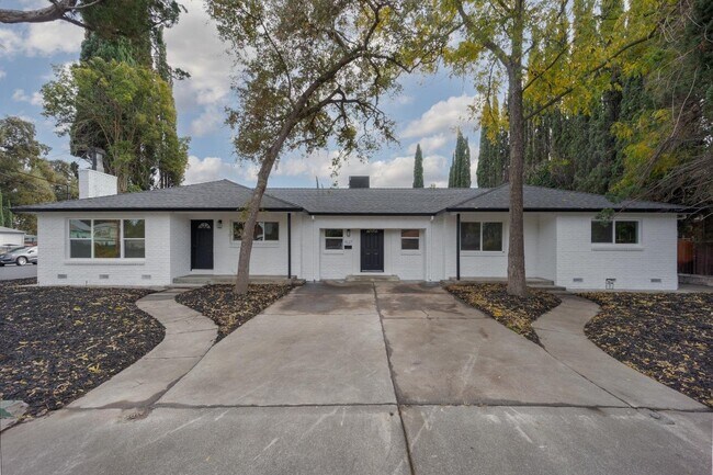 Building Photo - 1535 Hobson Ave
