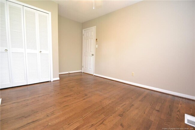Building Photo - 5131 Lundy Dr