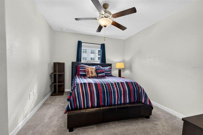 Building Photo - 10432 Shady Preserve Dr