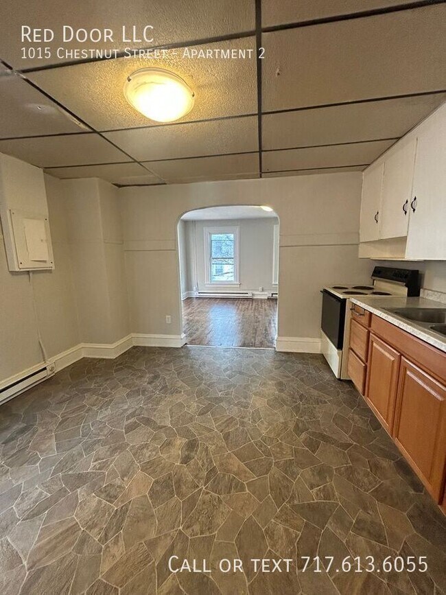 Building Photo - 1015 Chestnut St