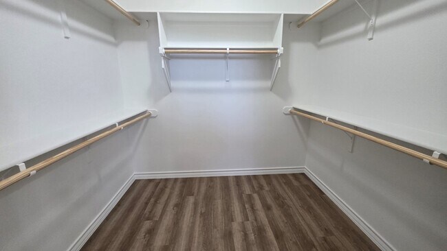 Building Photo - 1004 Killdeer Ct