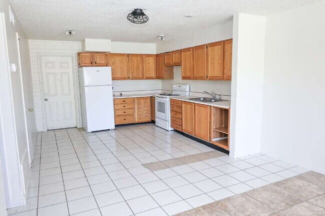 Building Photo - 3701 N 9th Pl