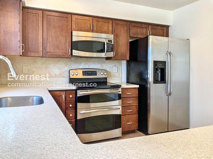Building Photo - 7386 Hidden Knolls Ct