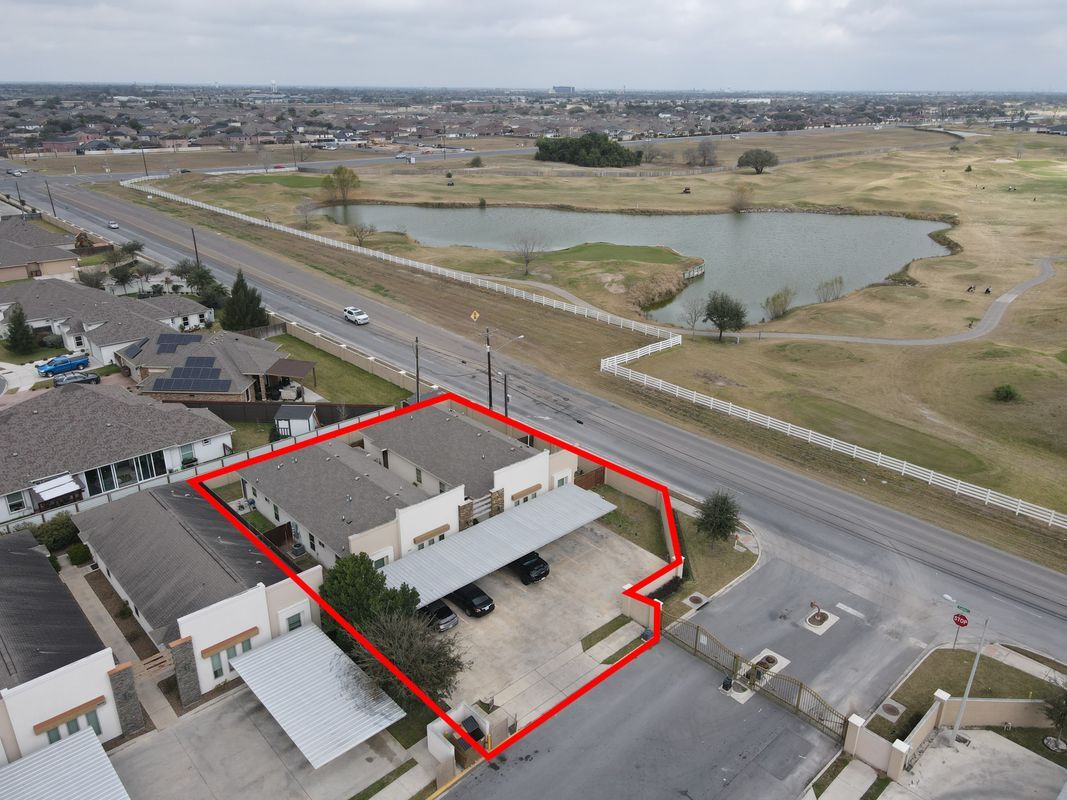 Building Photo - 2801 Sabercat Ave