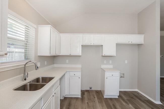Building Photo - 1213 Crooked Creek Ct