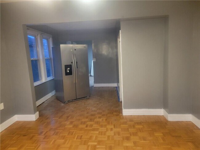 Building Photo - 6 Osborn St