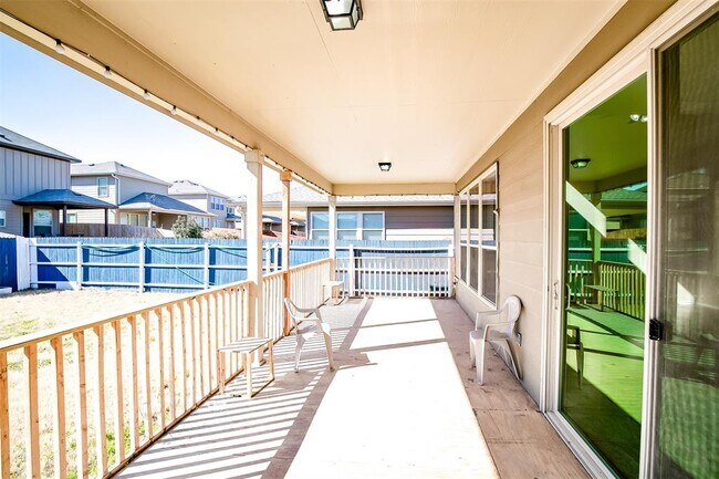 Building Photo - 3717 Dover Ferry Crossing